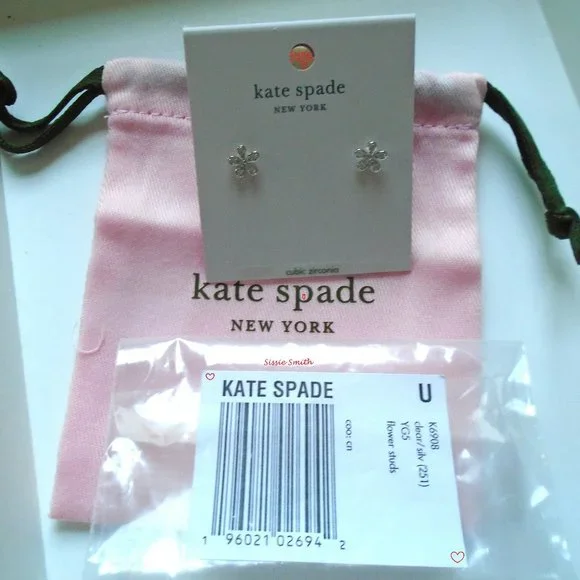 ♠️ Kate Spade ♠️️ Gleaming Clear Gardenia Flower Studs - Picture 5 of 9
